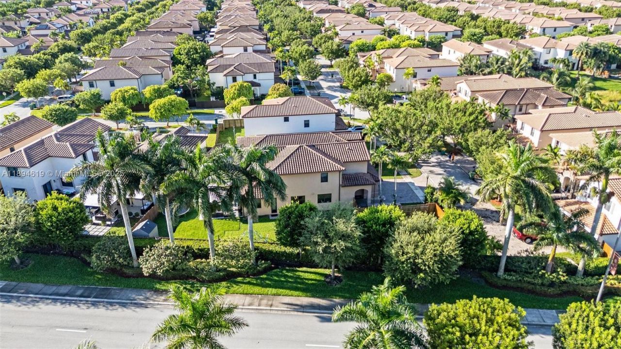 415 SE 34th Ter, Homestead, FL 33033 Photo