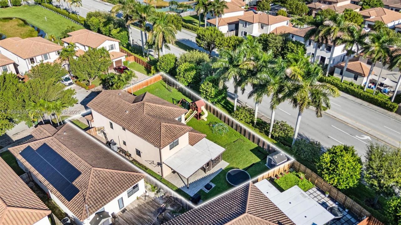 415 SE 34th Ter, Homestead, FL 33033 Photo