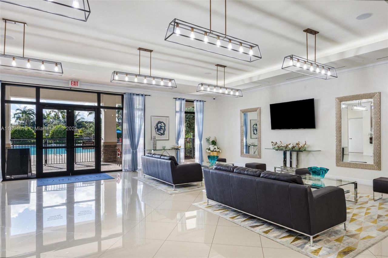 415 SE 34th Ter, Homestead, FL 33033 Photo