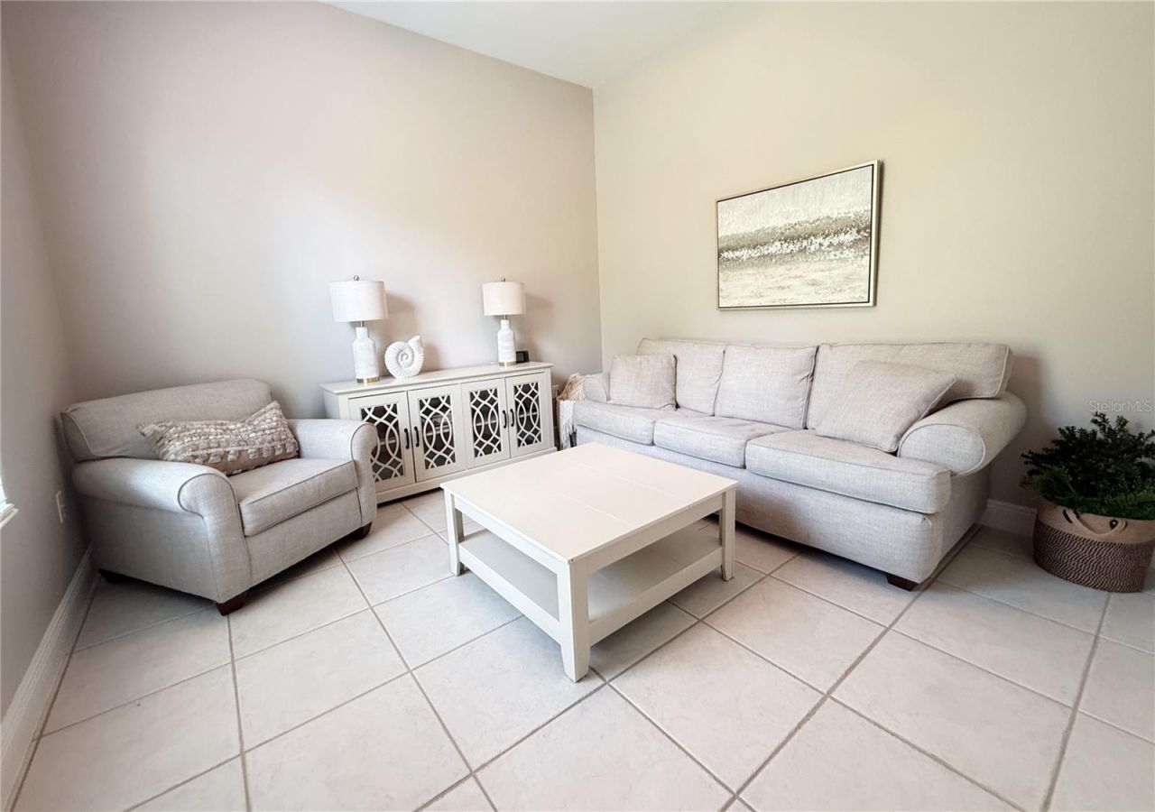 915 San Raphael Street, Poinciana, FL 34759 Photo