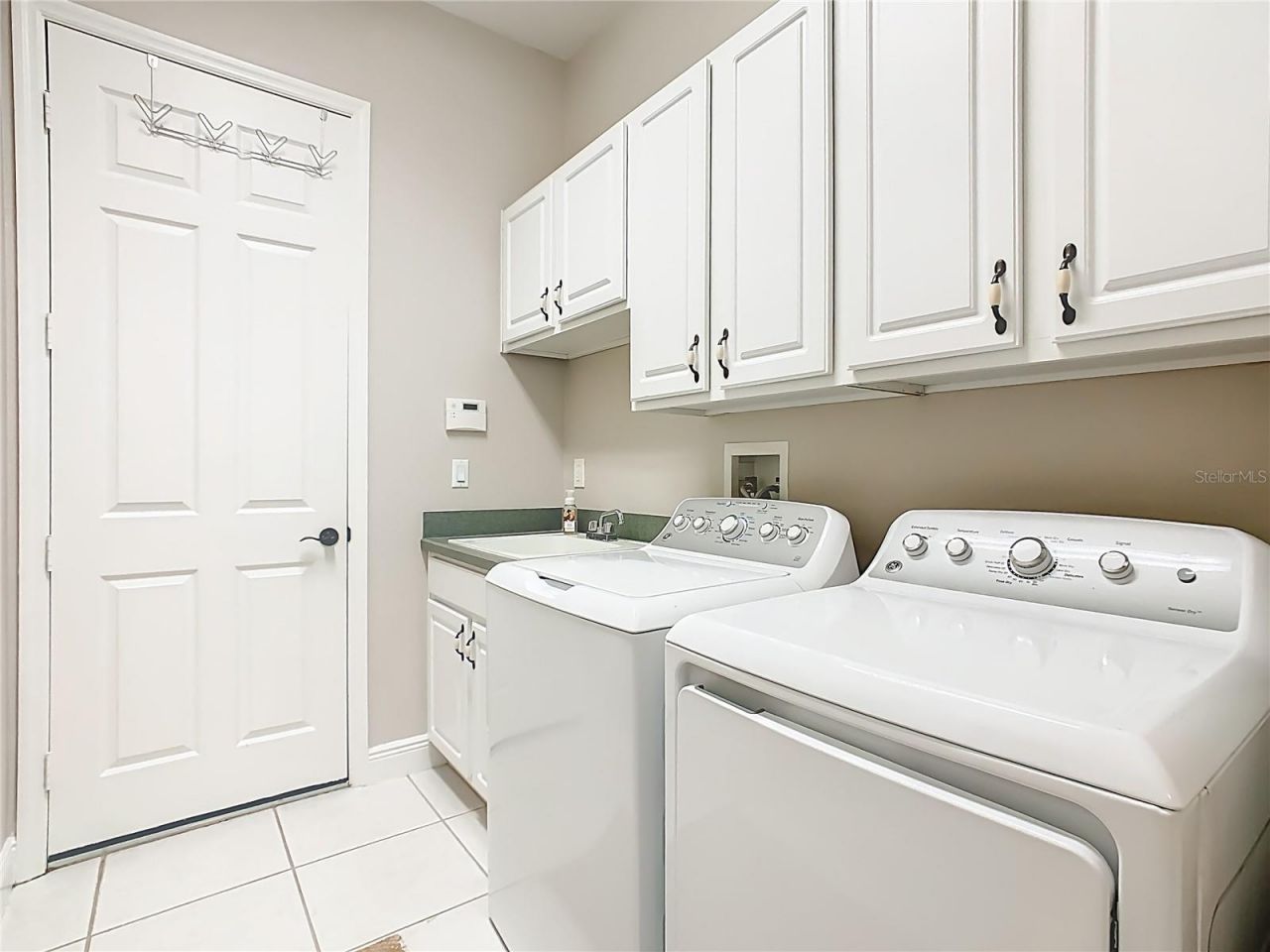 915 San Raphael Street, Poinciana, FL 34759 Photo