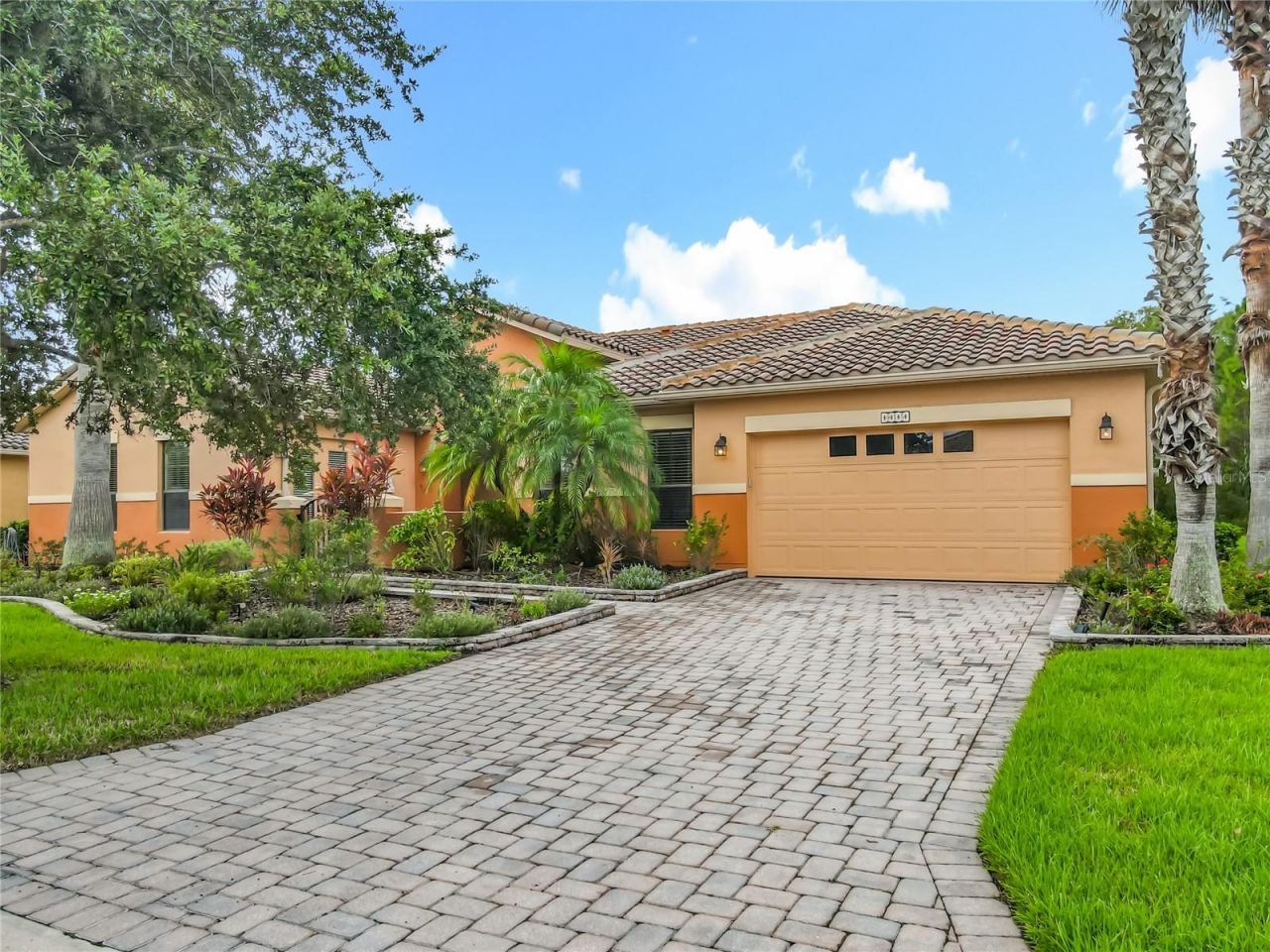 915 San Raphael Street, Poinciana, FL 34759 Photo