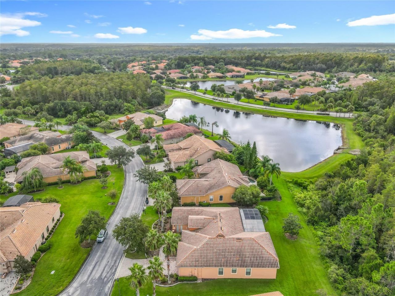 915 San Raphael Street, Poinciana, FL 34759 Photo