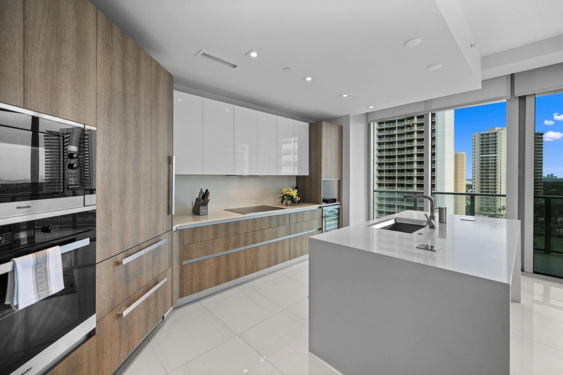 3100 N Ocean Drive, Unit H-1508, Singer Island, FL 33404 Photo