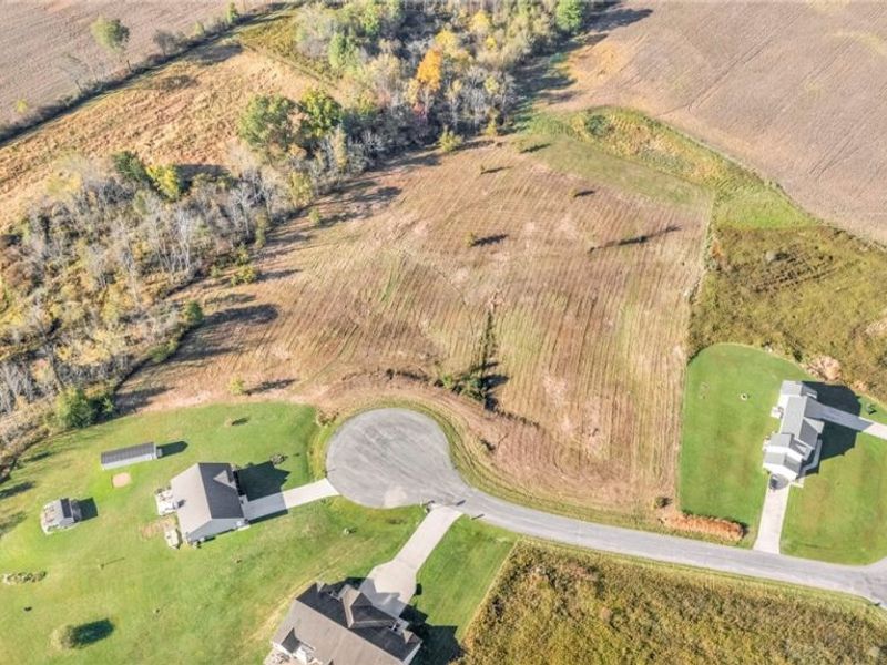 3207 Prairie Circle, Diamond, OH 44412 Photo 8