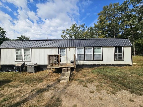 13123 Locust Mountain Road, Mountainburg, AR 72946