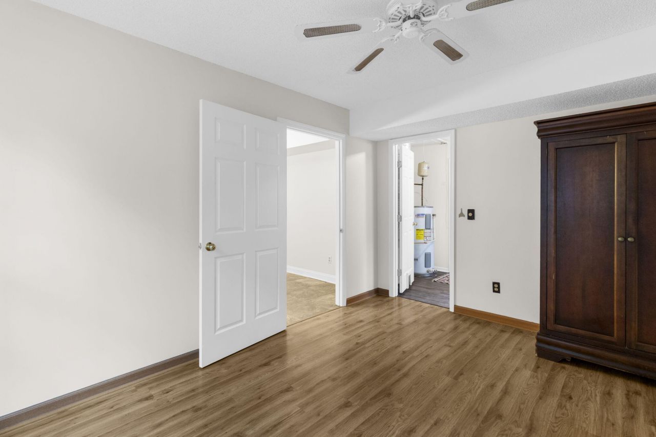 2785 Forest Dew Court Photo 11