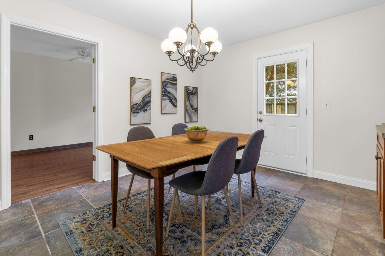 2785 Forest Dew Court Photo 6