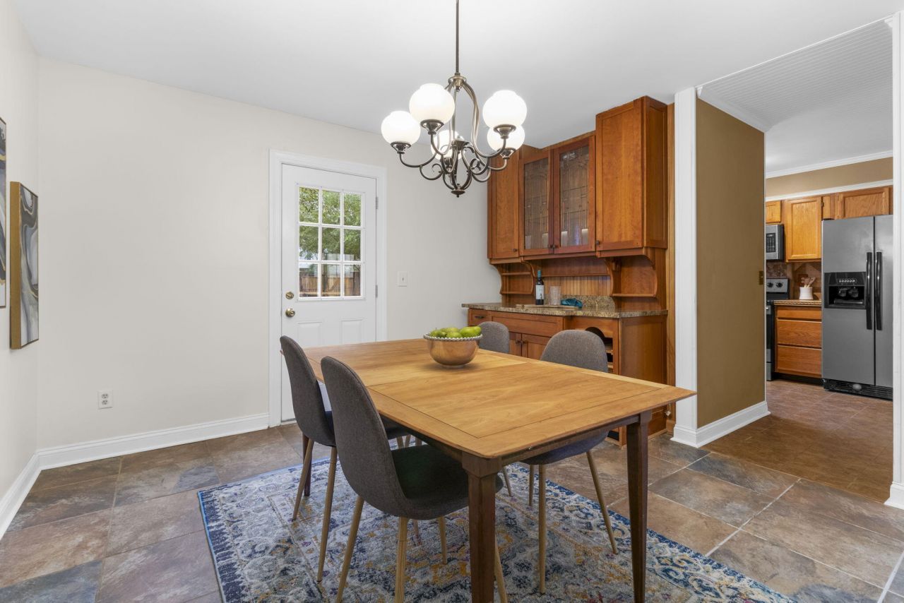 2785 Forest Dew Court Photo 7