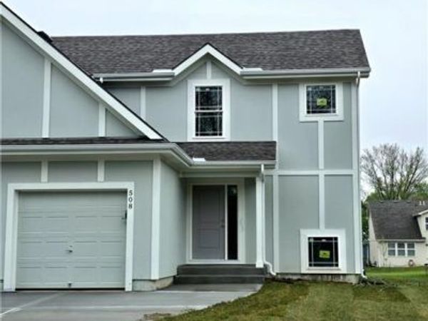 508 W Lawrence Street, Spring Hill, KS 66083