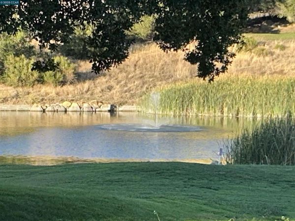 1921 1921 Eagle Peak, Clayton, CA 94517