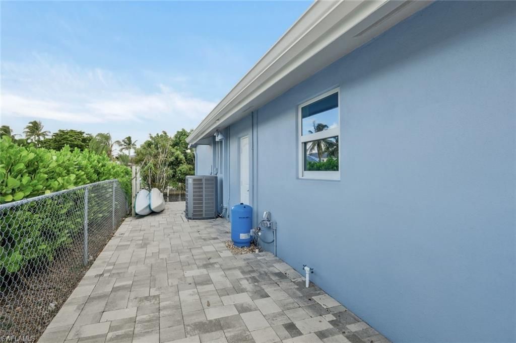 5943 Baker Ct, Fort Myers, FL 33919 Photo