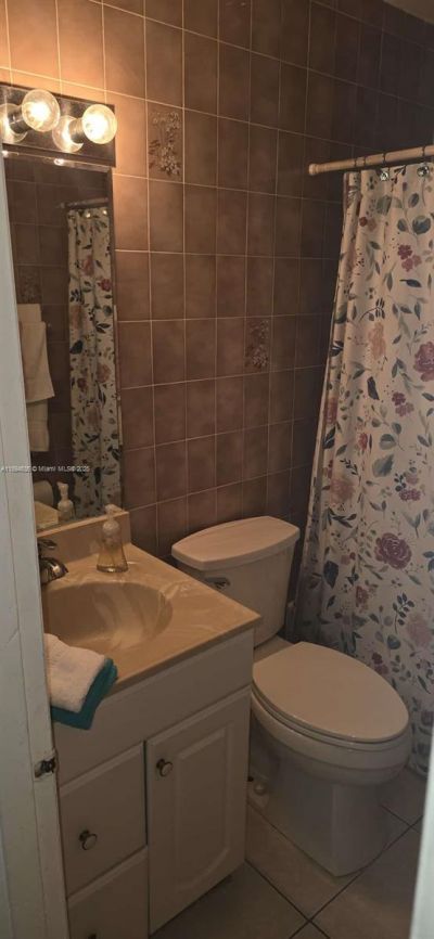 7160 W 10th Ave, Hialeah, FL 33014 Photo