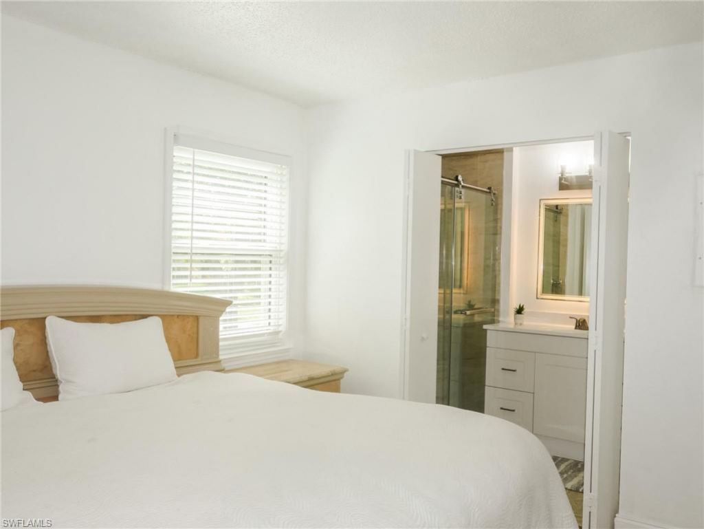 12551 Equestrian Cir, Unit 706, Fort Myers, FL 33907 Photo
