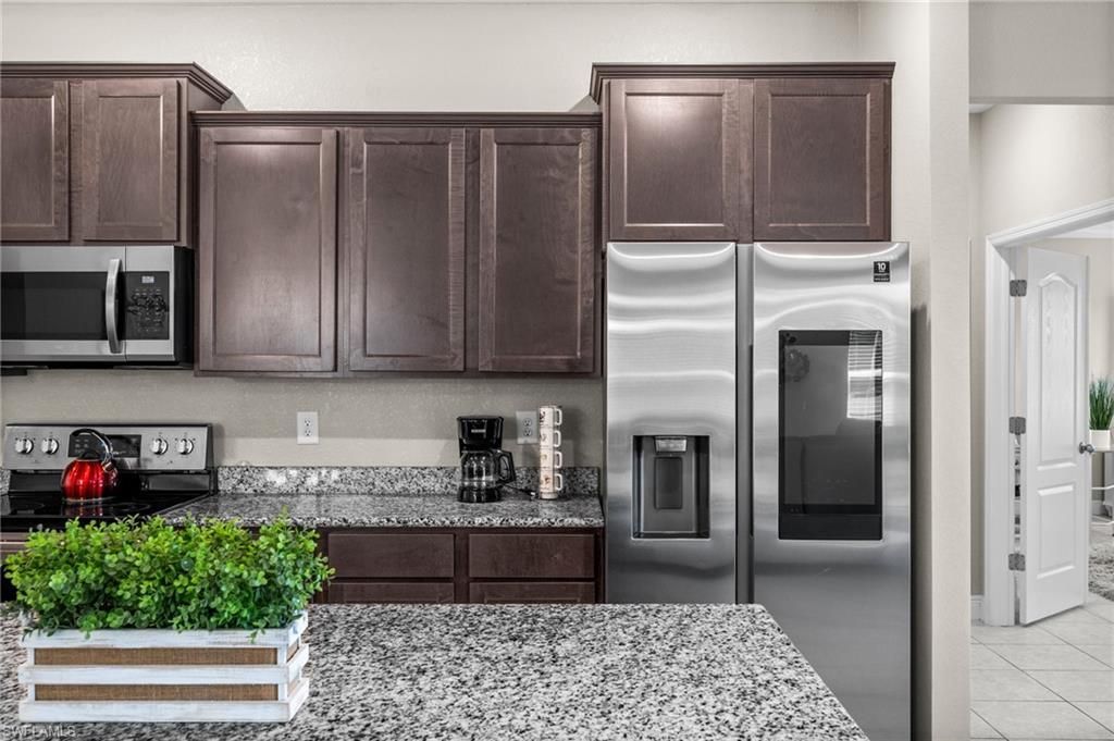 4317 SW 16th Pl, Cape Coral, FL 33914 Photo