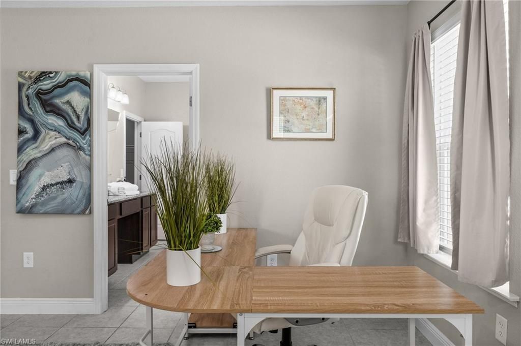 4317 SW 16th Pl, Cape Coral, FL 33914 Photo