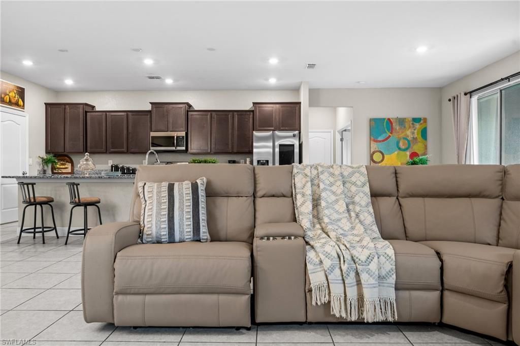 4317 SW 16th Pl, Cape Coral, FL 33914 Photo