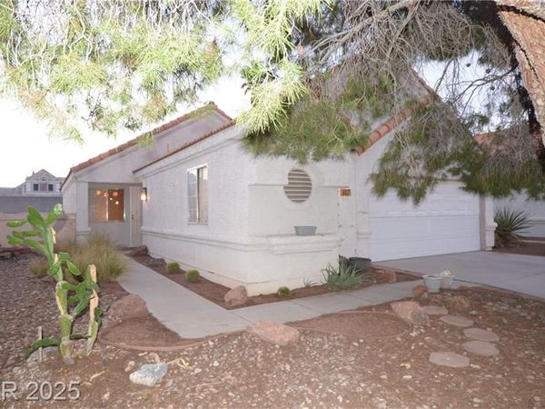 317 Coconut Grove Court, Las Vegas, NV 89145