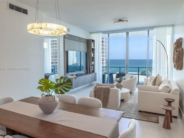 17550 Collins Ave, Unit 703, Sunny Isles Beach, FL 33160