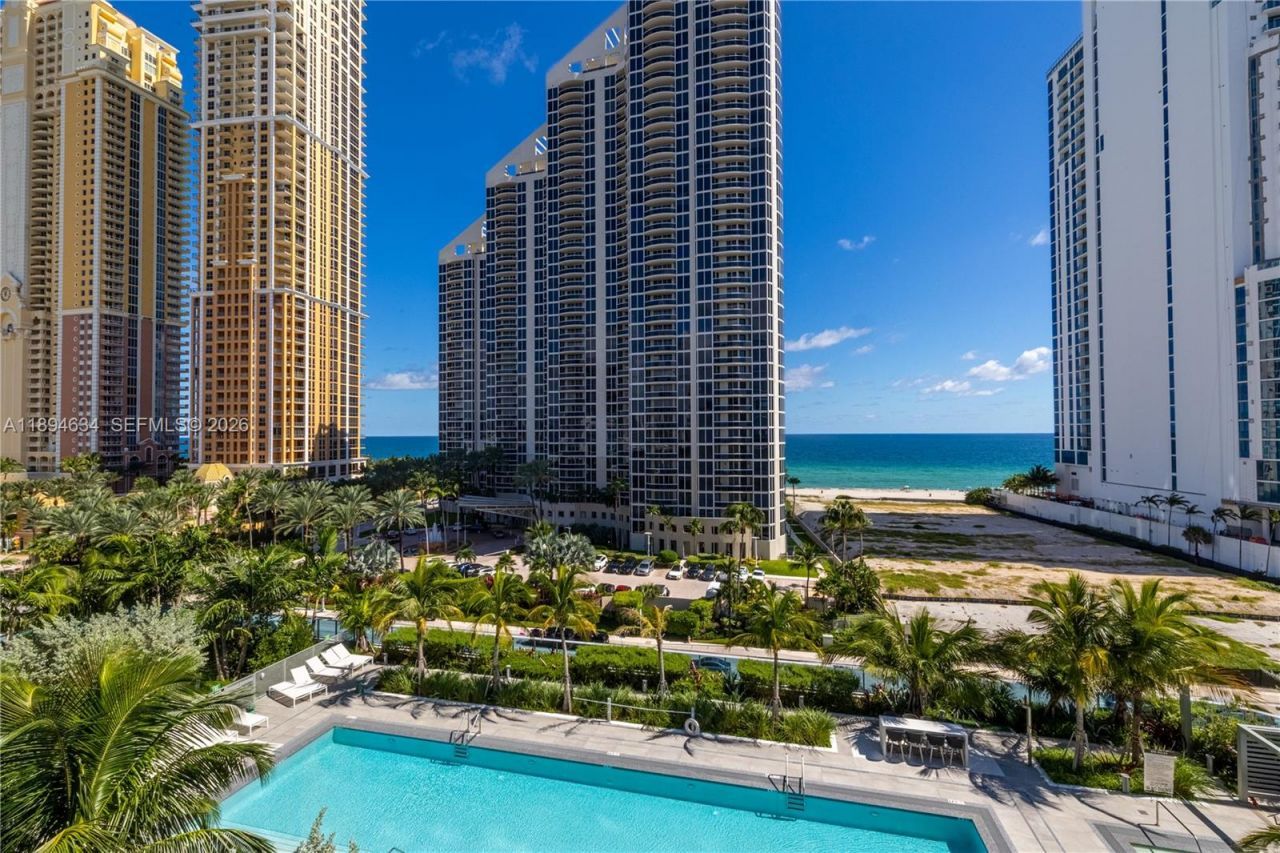 17550 Collins Ave, Unit 703, Sunny Isles Beach, FL 33160 Photo