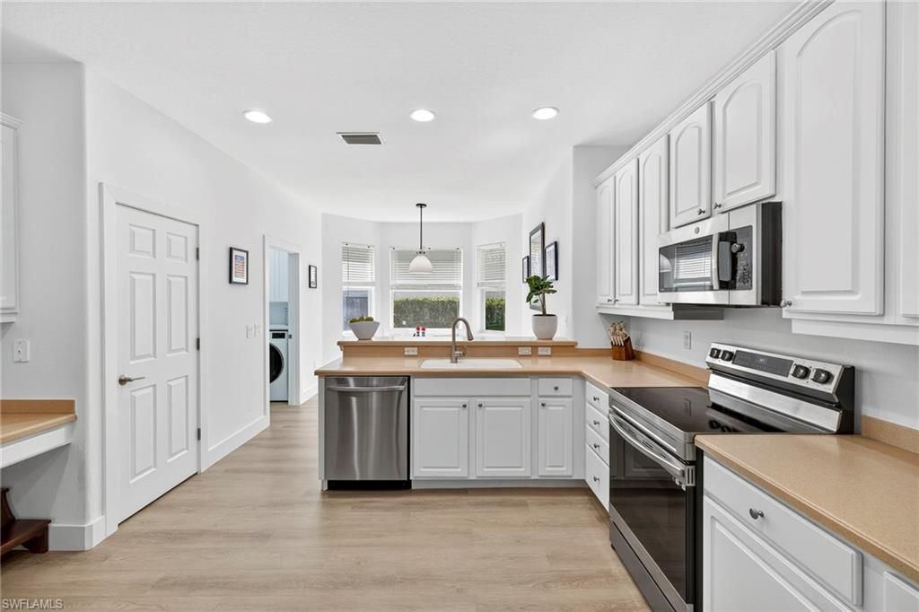 24980 Divot Dr, Bonita Springs, FL 34135 Photo