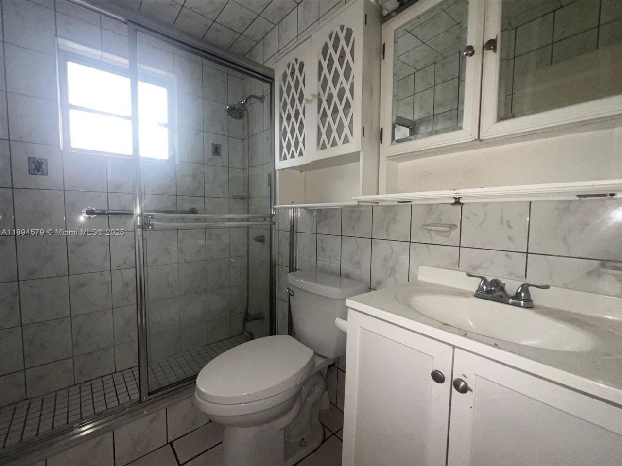 1250 W 26th Pl, Unit 208, Hialeah, FL 33010 Photo