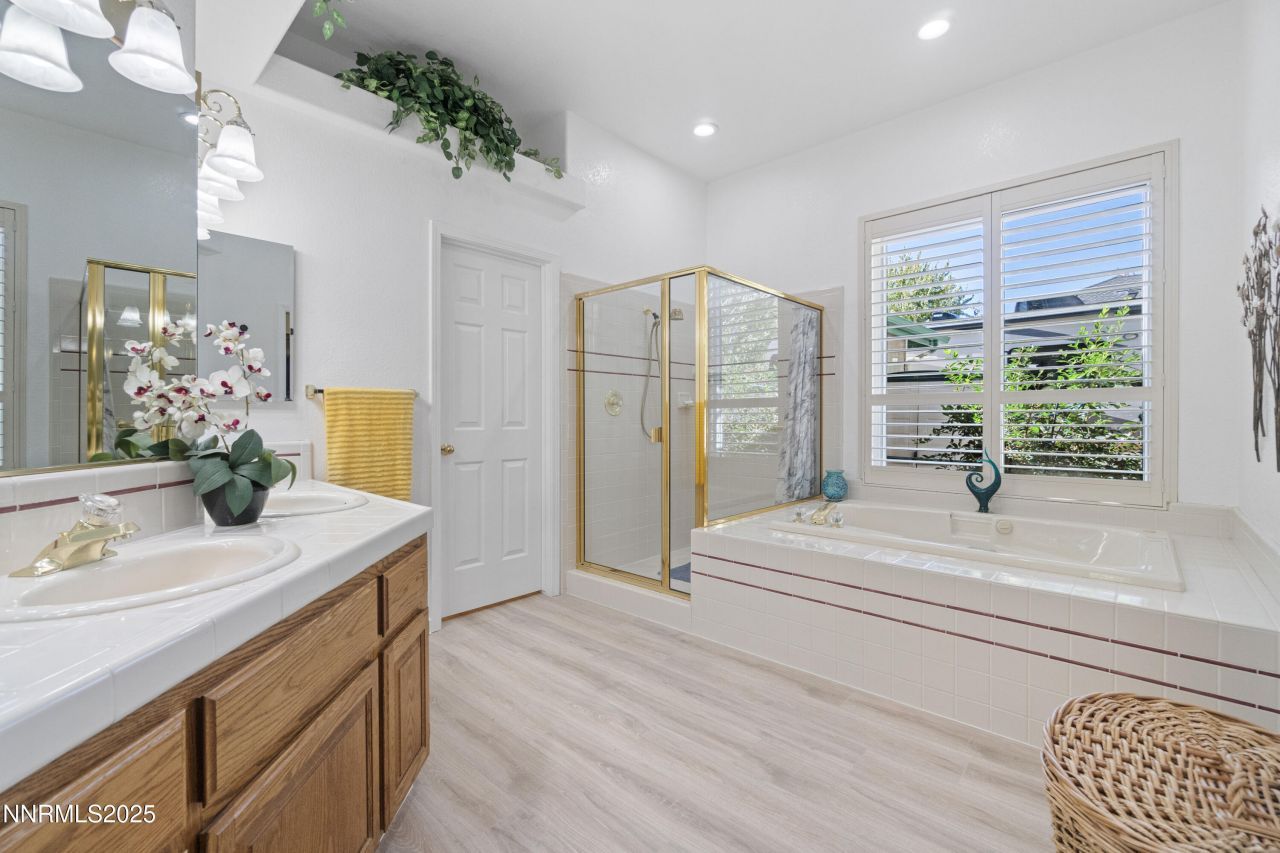 1216 Pleasantview Drive, Gardnerville, NV 89460 Photo