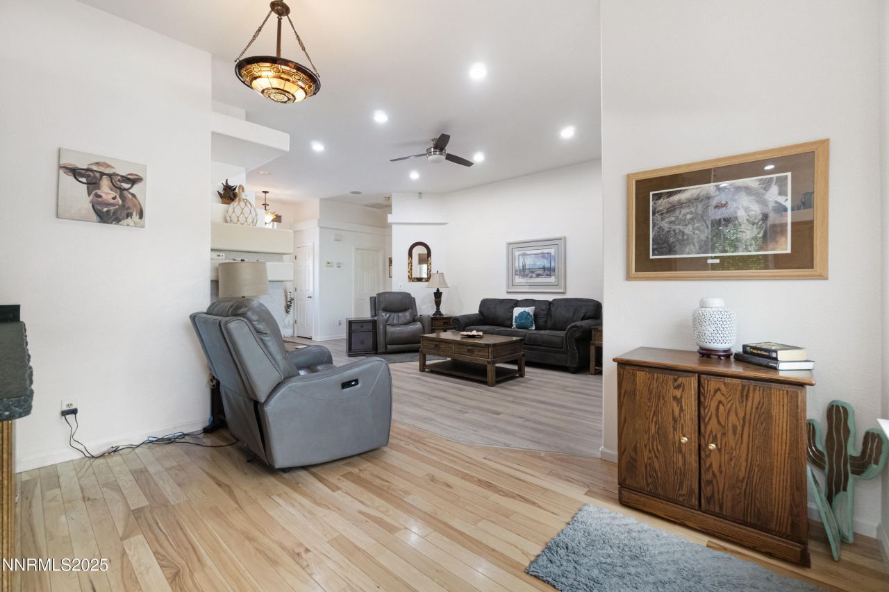 1216 Pleasantview Drive, Gardnerville, NV 89460 Photo