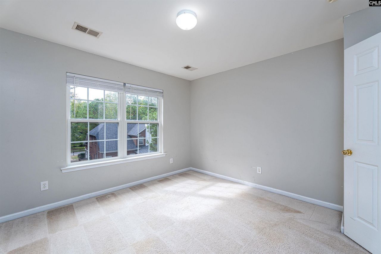 520 Abbeyhill Drive Photo 23