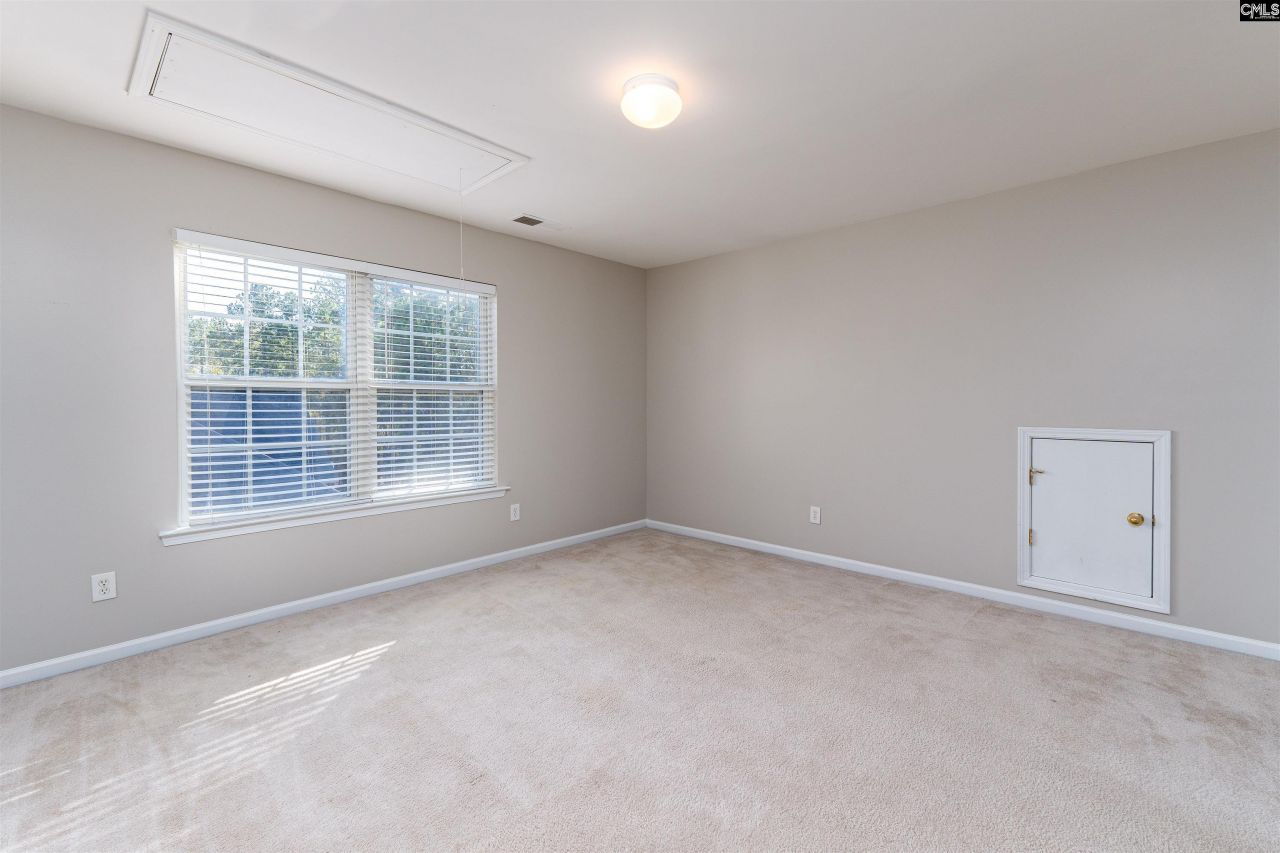 520 Abbeyhill Drive Photo 29