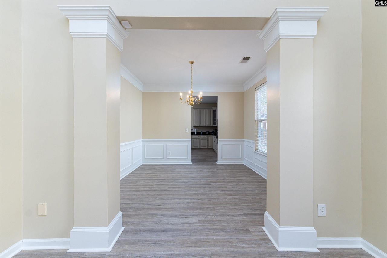 520 Abbeyhill Drive Photo 6