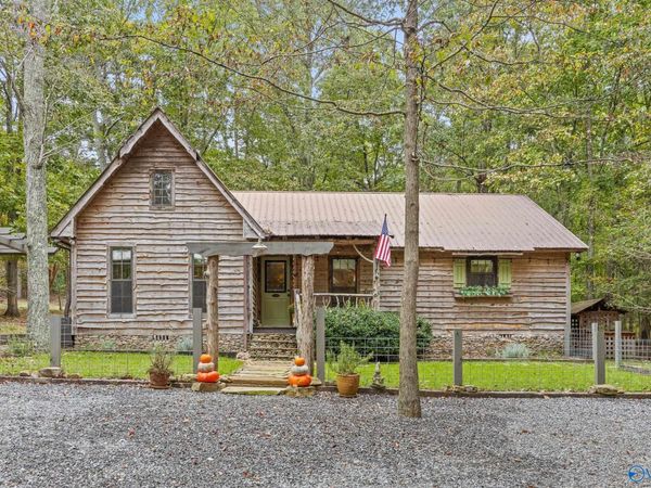 6112 Cove Road, Mentone, AL 35984