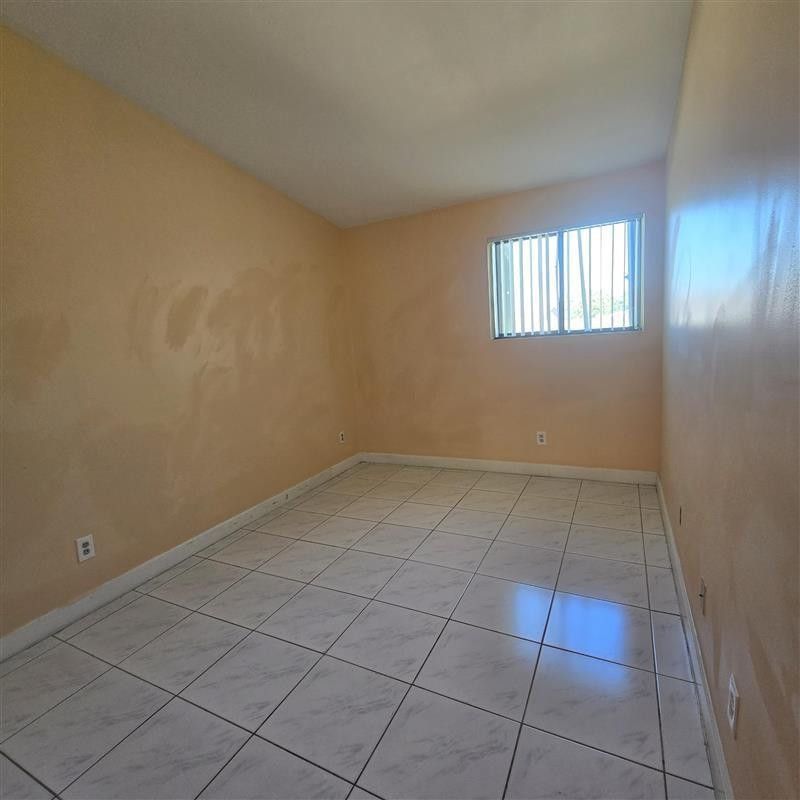 626 NE 195th Street, Unit 626, Miami, FL 33179 Photo