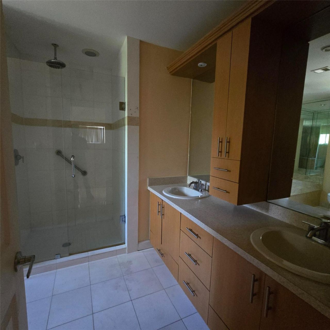 626 NE 195th Street, Unit 626, Miami, FL 33179 Photo