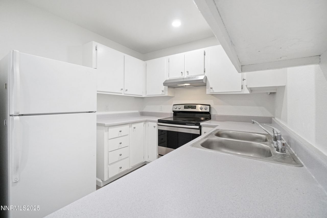 2085 Highview Court, Unit 1, Reno, NV 89512 Photo