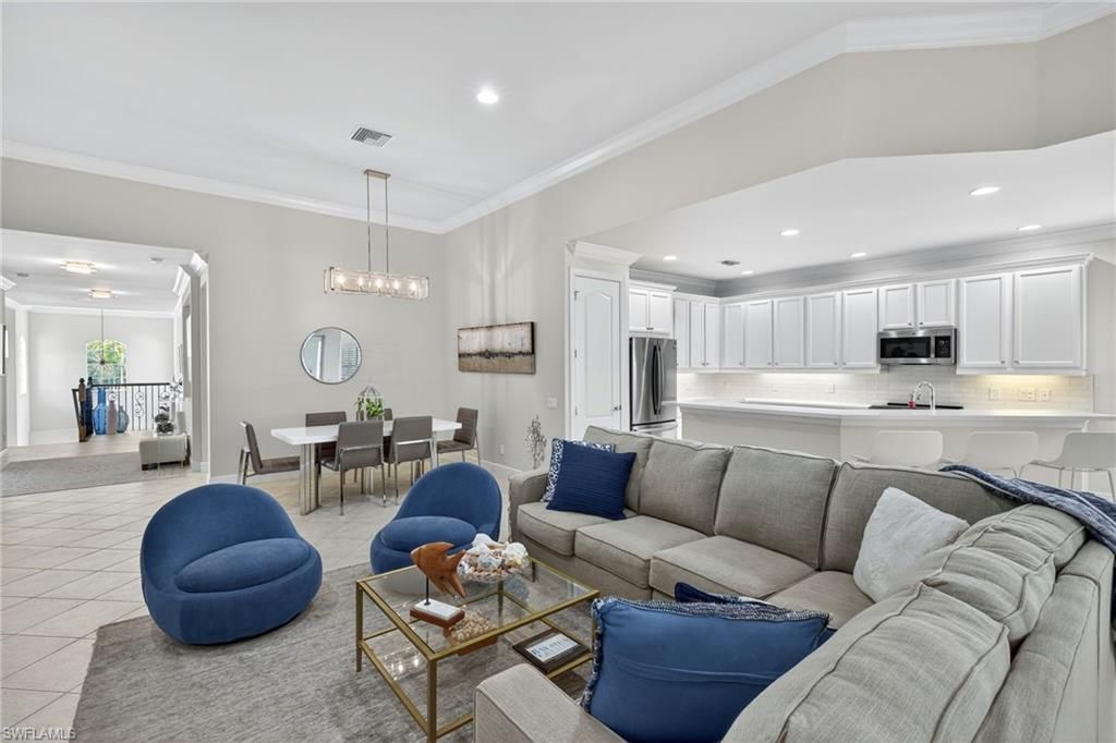 28455 Altessa Way, Unit 201, Bonita Springs, FL 34135 Photo