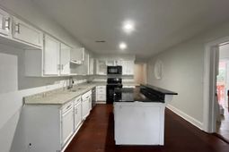 130 Inman Drive photo 4