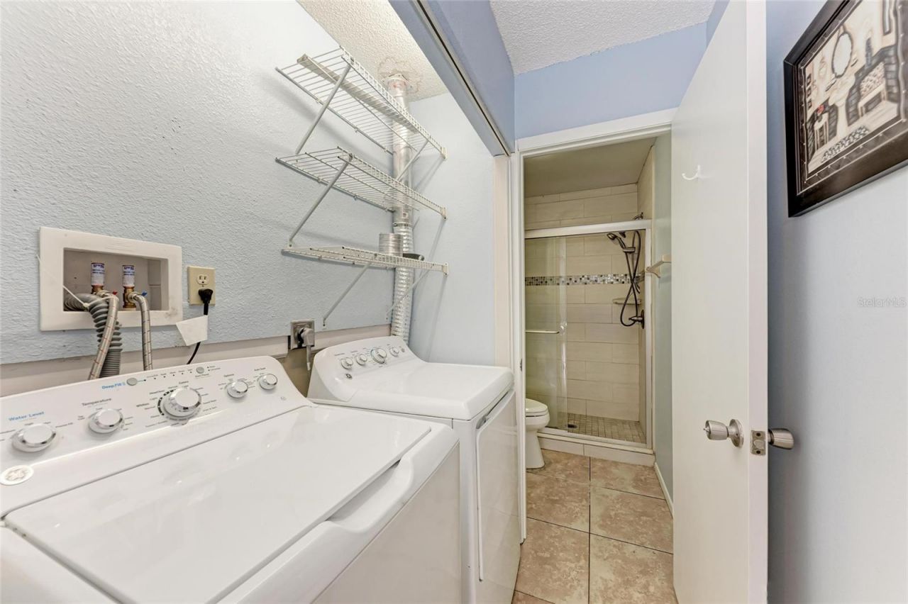 2708 60th Avenue Plaza S, Bradenton, FL 34207 Photo