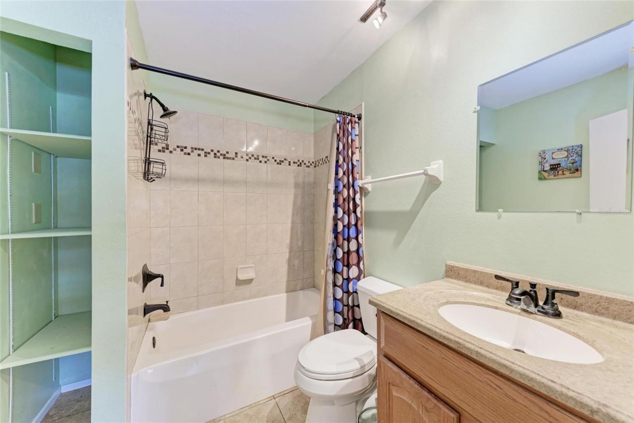 2708 60th Avenue Plaza S, Bradenton, FL 34207 Photo