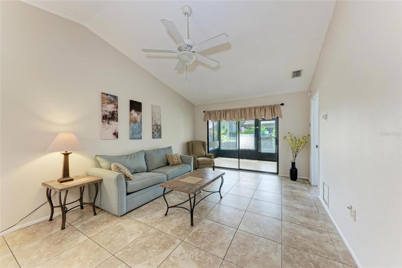 2708 60th Avenue Plaza S, Bradenton, FL 34207 Photo