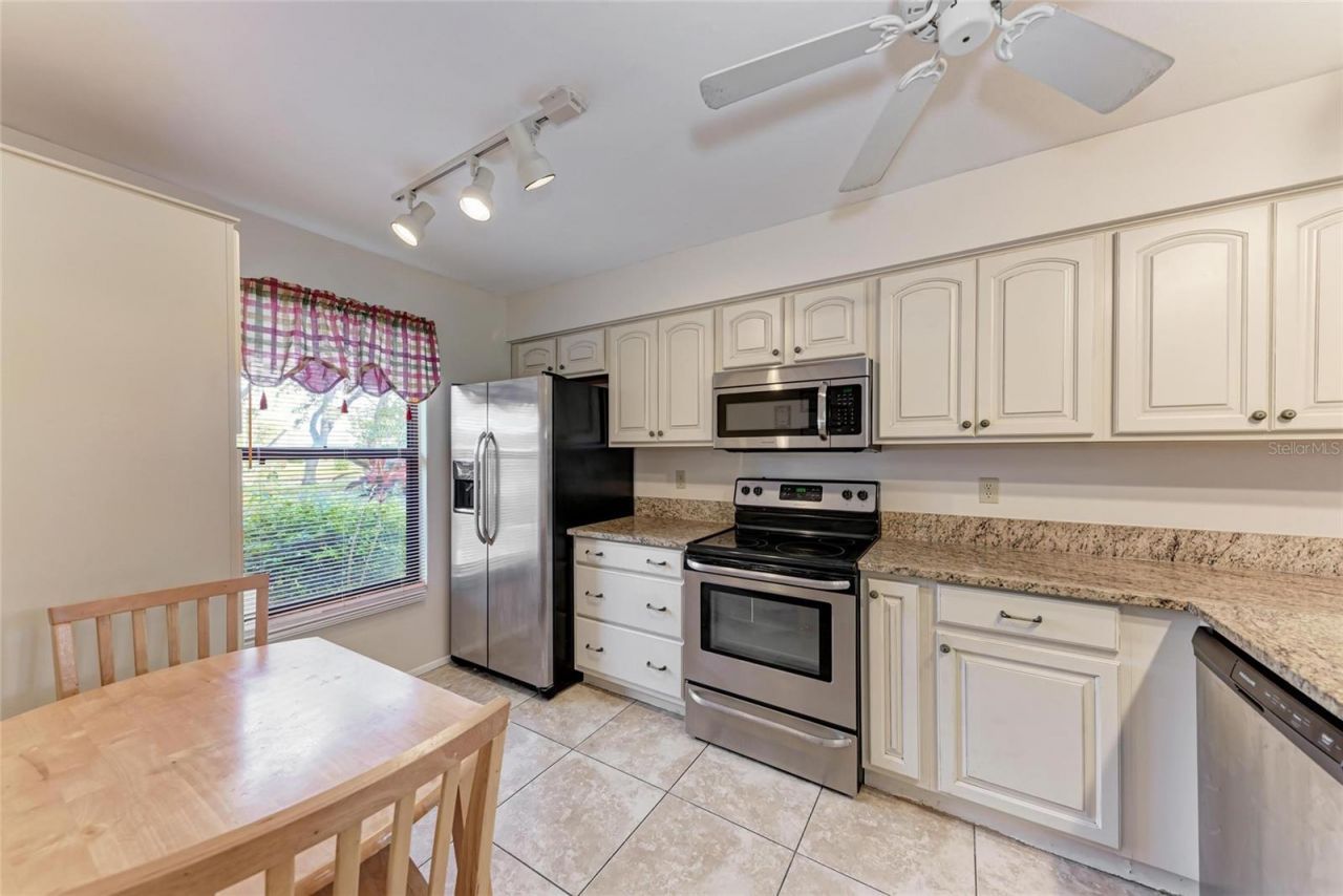 2708 60th Avenue Plaza S, Bradenton, FL 34207 Photo