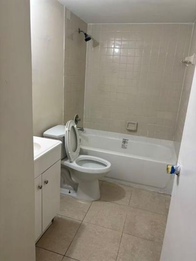 704 Meadows Circle, Unit 704, Boynton Beach, FL 33436 Photo