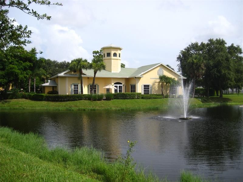 704 Meadows Circle, Unit 704, Boynton Beach, FL 33436 Photo