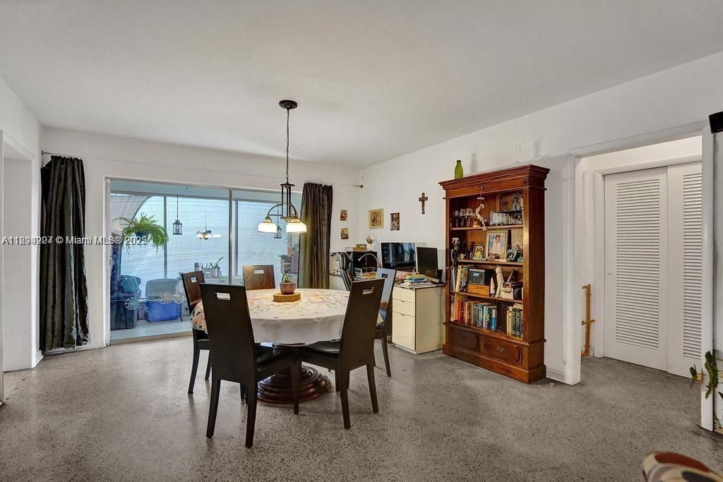 8347 E Dixie Hwy, Miami, FL 33138 Photo