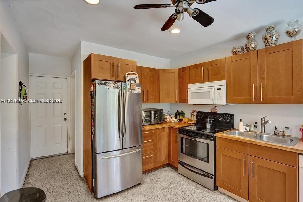 8347 E Dixie Hwy, Miami, FL 33138 Photo