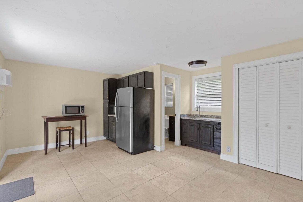 3101 Glenwood Road, West Palm Beach, FL 33405 Photo