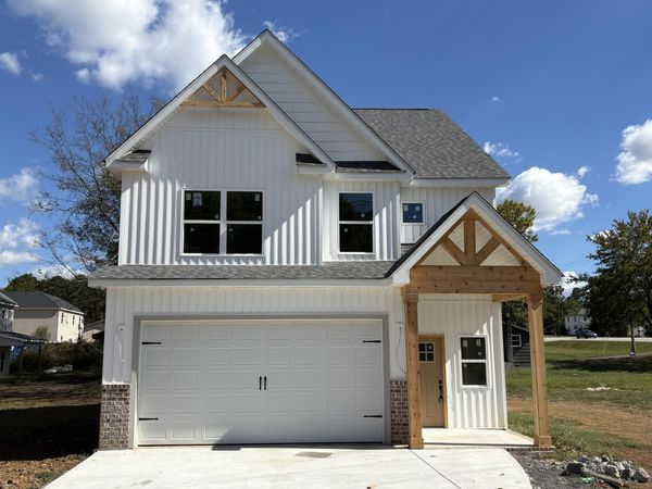 7106 Old Cleveland Pike, Chattanooga, TN 37421