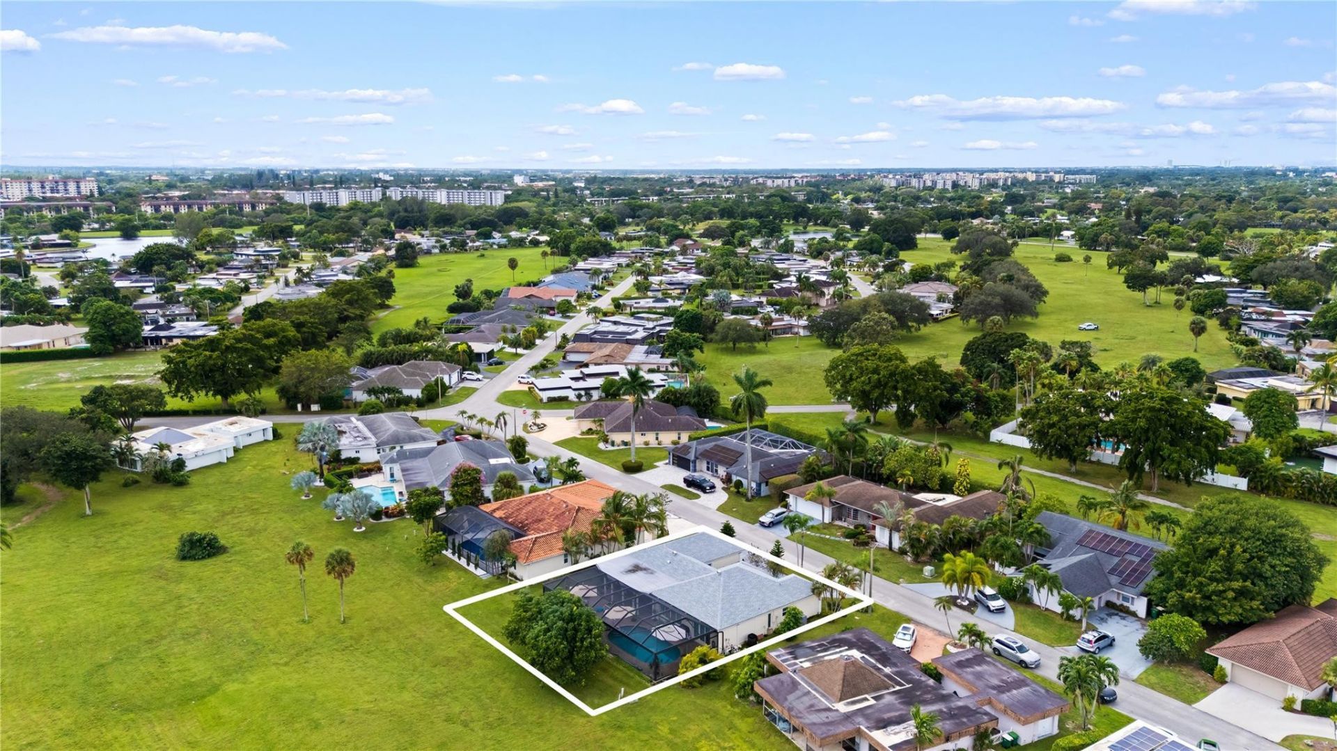 4906 N Travelers Palm Lane, Tamarac, FL 33319 Photo