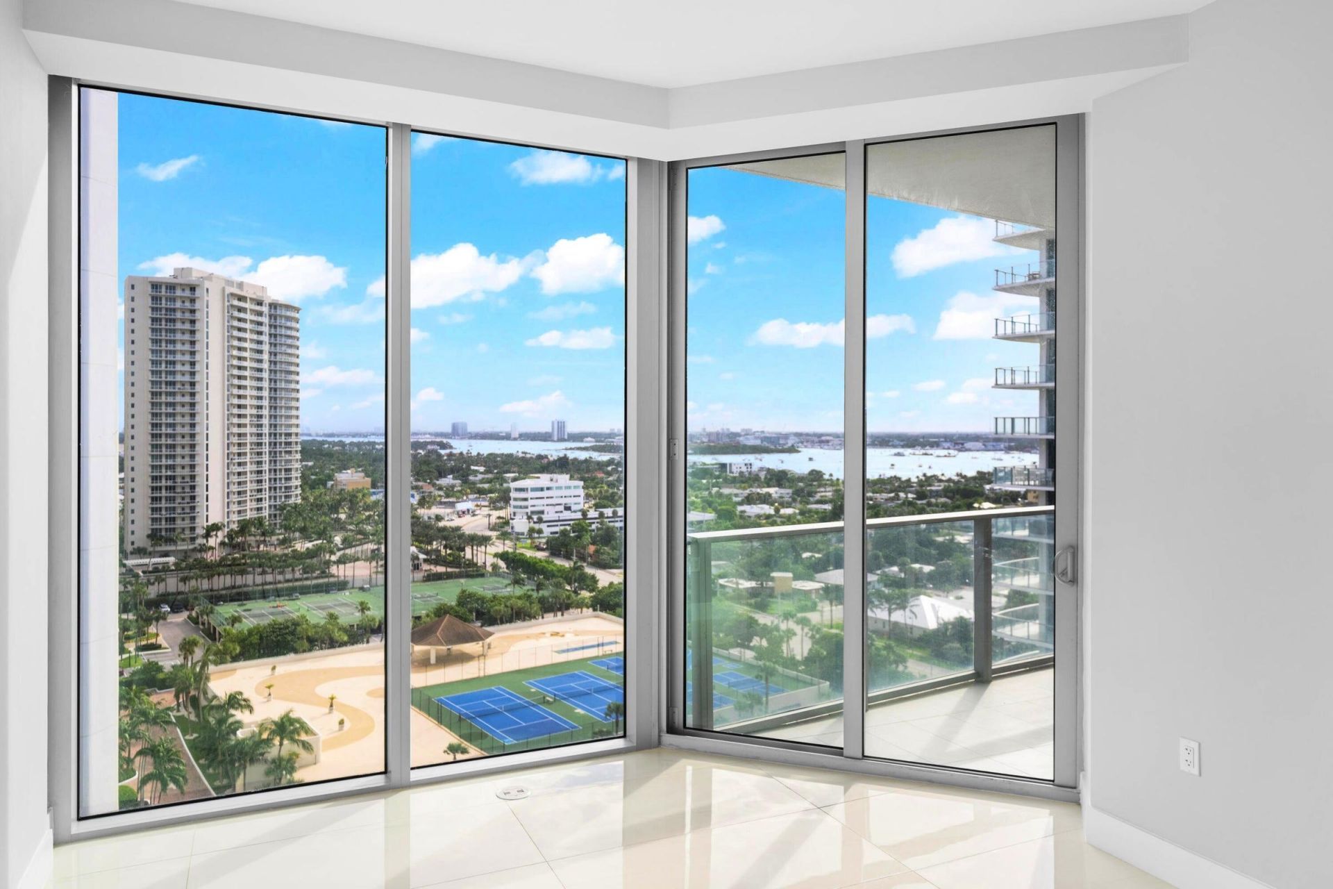 3100 N Ocean Drive, Unit H-1509, Singer Island, FL 33404 Photo