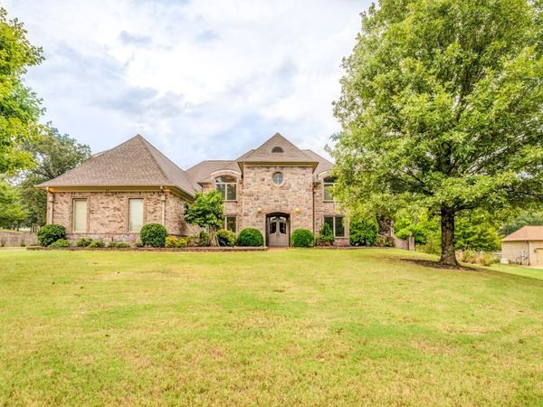 55 BUCKINGHAM CT, Hickory Withe, TN 38028